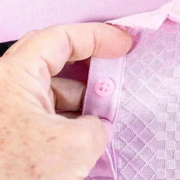 Lopez/Nancy Lopez Size S DeLux Dri pink geometric embossed short sleeve polo - Picture 8 of 16